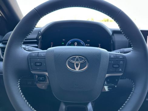 Certified 2026 Toyota Camry SE w/ Convenience Package FWD image 22