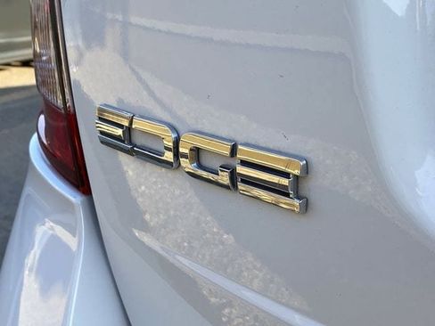 Used 2014 Ford Edge SEL FWD image 28