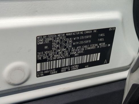 Used 2023 Toyota RAV4 XLE Premium FWD image 25