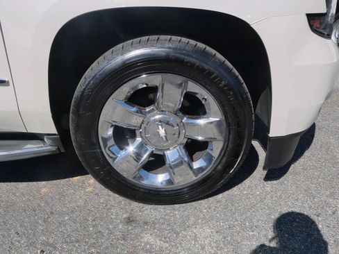 Used 2015 Chevrolet Tahoe LTZ image 37