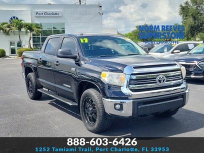 Used 2017 Toyota Tundra SR5 w/ SR5 Upgrade Package