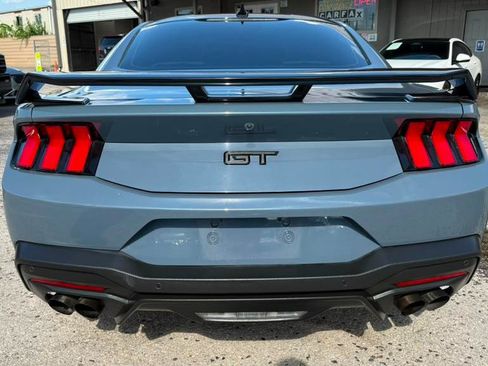 Used 2024 Ford Mustang GT Premium w/ GT Performance Package RWD image 5