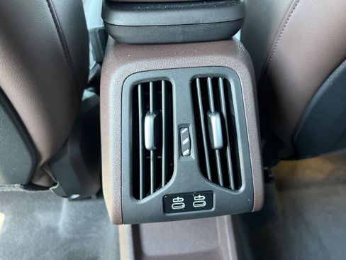 Used 2025 BMW X1 xDrive28i AWD/4WD image 38