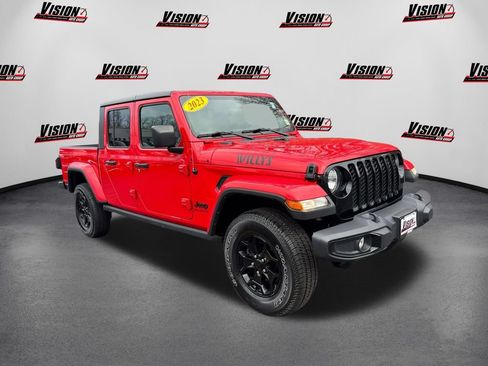 Used 2023 Jeep Gladiator Sport AWD/4WD image 3