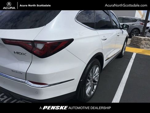 Used 2023 Acura MDX SH-AWD w/ Advance Package image 5