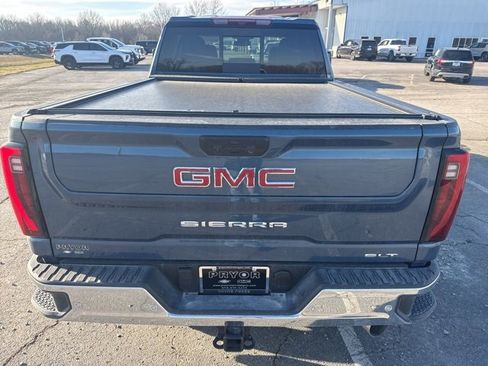 Used 2024 GMC Sierra 2500 SLT w/ SLT Convenience Package image 3