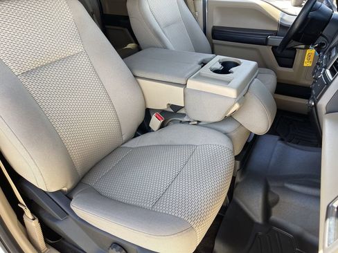 Used 2016 Ford F150 XLT w/ Equipment Group 301A Mid AWD/4WD image 9