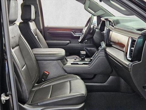 Used 2025 GMC Sierra 1500 Denali w/ Denali Reserve Package AWD/4WD image 21