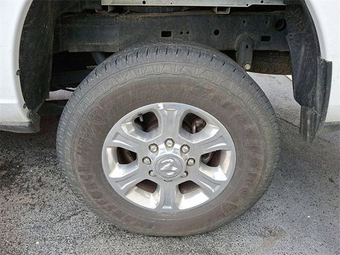 Used 2023 RAM 2500 Big Horn w/ Level 1 Equipment Group image 5