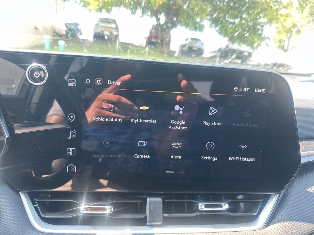 Used 2025 Chevrolet Equinox LT AWD/4WD image 44
