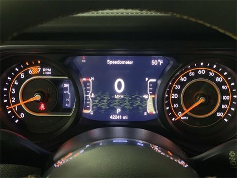 Used 2024 Jeep Wrangler Sahara w/ Technology Group image 17