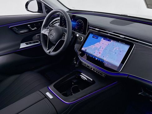 New 2025 Mercedes-Benz E 450 4MATIC All-Terrain Wagon image 15