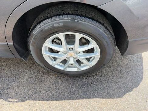 Used 2022 Chevrolet Equinox LS AWD/4WD image 43