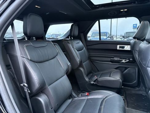 Used 2023 Ford Explorer ST w/ Equipment Group 401A image 11