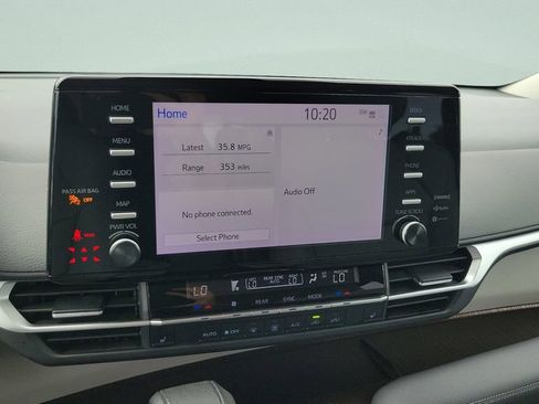 Certified 2021 Toyota Sienna XLE FWD image 14