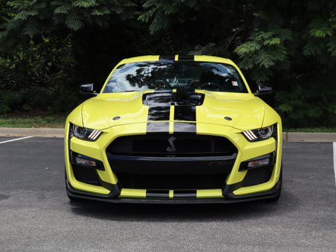Used 2021 Ford Mustang Shelby GT500 w/ Technology Package RWD image 17