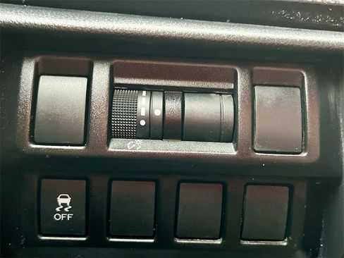 Used 2023 Subaru Impreza Premium image 10