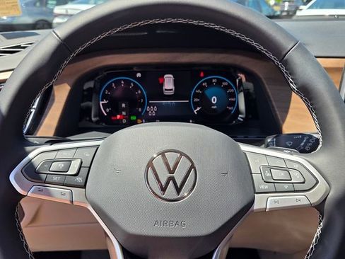 New 2026 Volkswagen Atlas SE FWD image 23