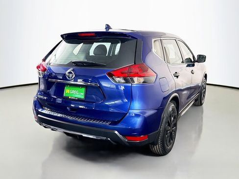 Used 2020 Nissan Rogue S FWD image 10