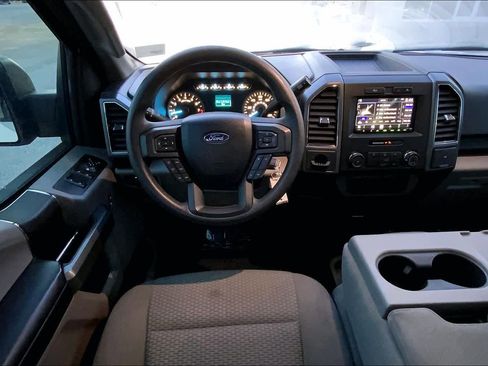 Used 2018 Ford F150 XLT RWD image 6