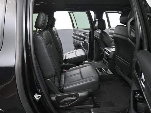 New 2026 Jeep Grand Wagoneer L Limited image 16