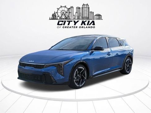 New 2026 Kia K4 GT-Line w/ GT-Line Premium Package FWD image 2