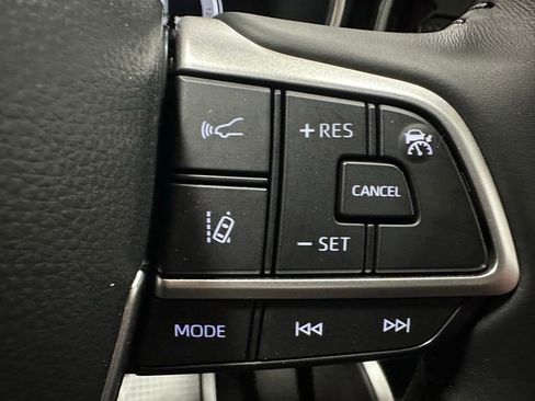 Used 2025 Toyota Highlander XSE image 20