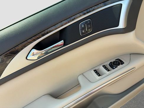 Used 2016 Lincoln MKZ w/ Equipment Group 300A Reserve FWD image 16