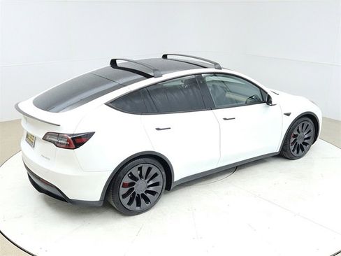 Used 2020 Tesla Model Y Performance image 19