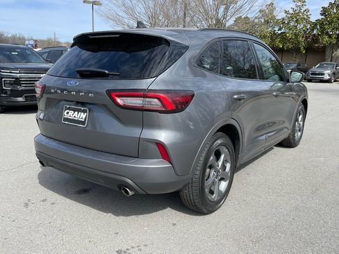 Used 2023 Ford Escape ST-Line image 8