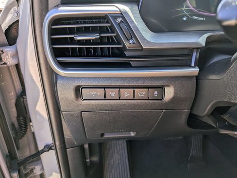 Certified 2024 Kia Telluride EX X-Line AWD/4WD image 30