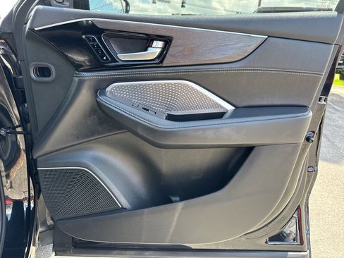 Used 2023 Acura MDX SH-AWD w/ Advance Package image 31