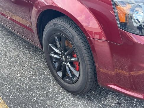 Used 2020 Dodge Grand Caravan SE FWD image 4
