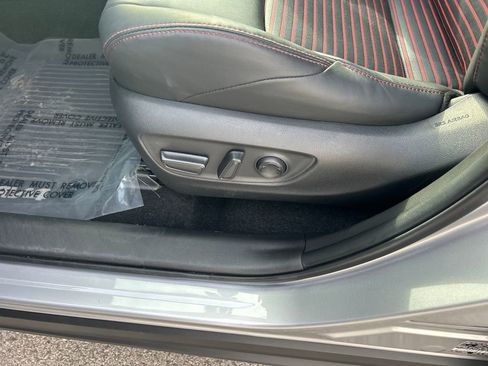 Used 2024 Toyota RAV4 XSE image 31