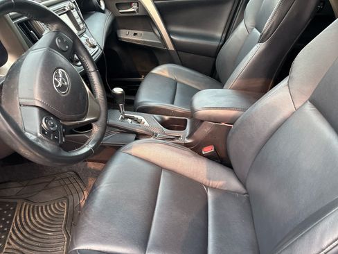 Used 2015 Toyota RAV4 Limited AWD/4WD image 10