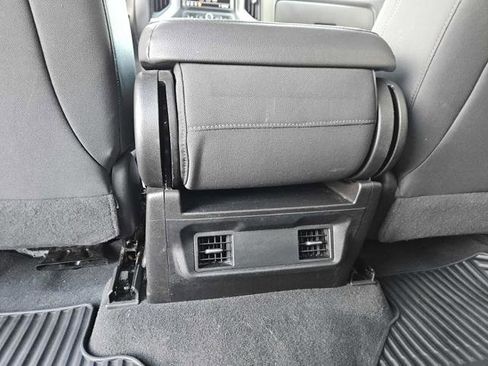 Used 2020 Chevrolet Silverado 1500 Custom w/ Custom Value Package image 25