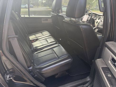 Used 2012 Ford Expedition Limited RWD image 19