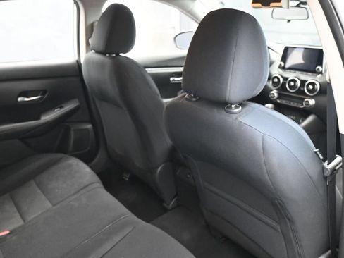 Used 2021 Nissan Sentra SV FWD image 39