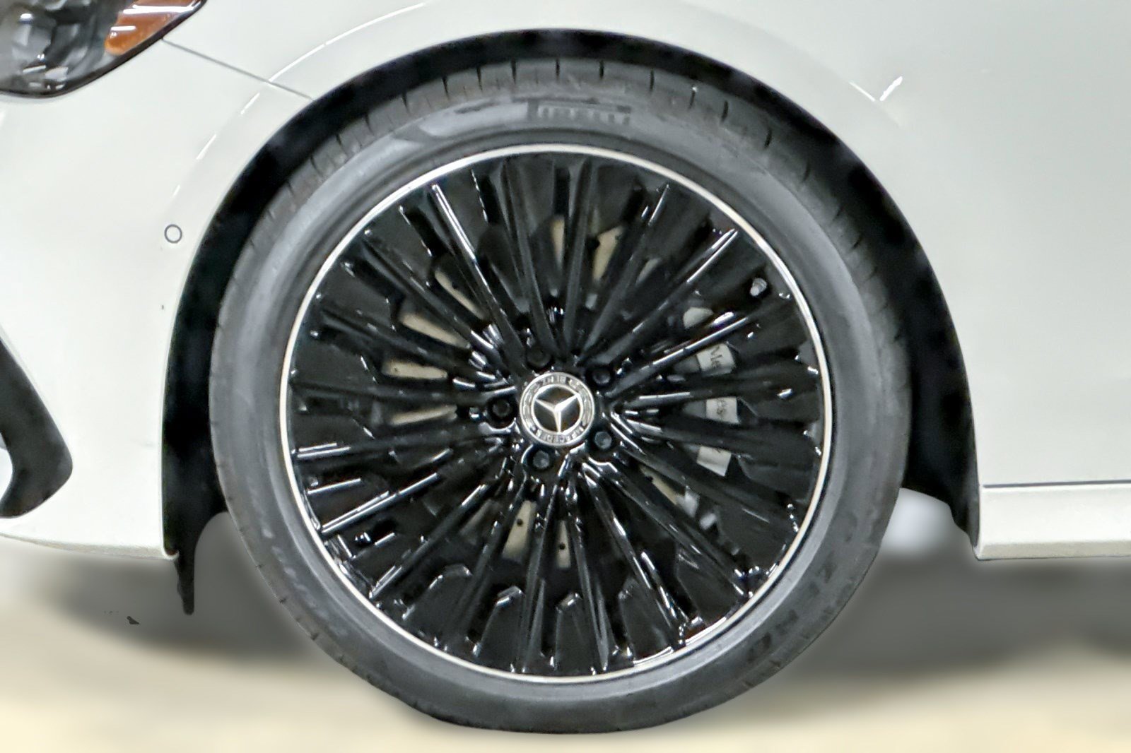 New 2026 Mercedes-Benz E 450 4MATIC Sedan image 13