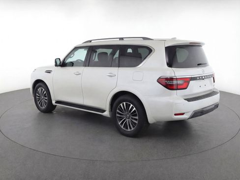 Used 2023 Nissan Armada SL image 6