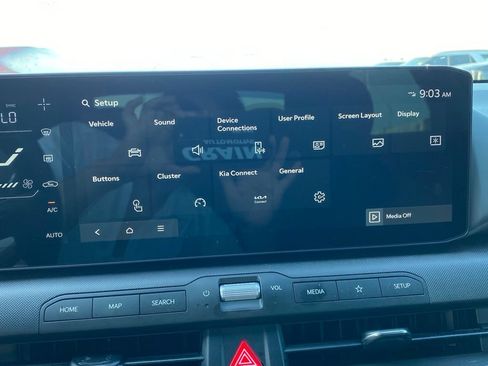 Certified 2025 Kia K4 EX FWD image 18