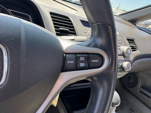 Used 2011 Honda Civic LX image 25