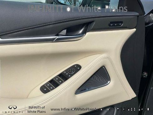 Certified 2025 INFINITI QX60 Luxe w/ Vision Package AWD/4WD image 13