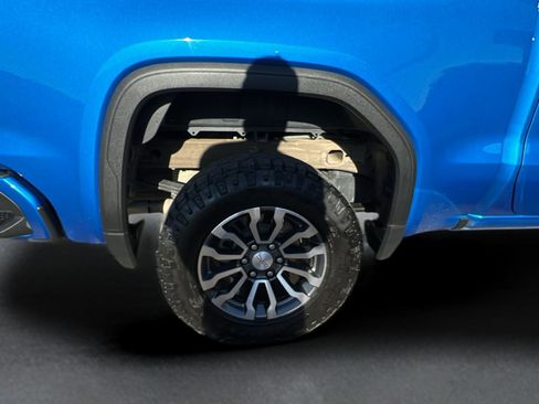 Used 2022 GMC Sierra 1500 AT4 w/ Technology Package image 15