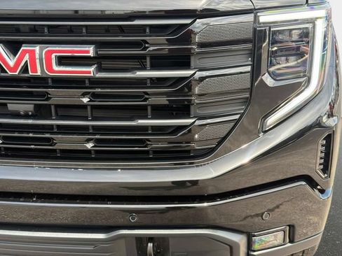 New 2026 GMC Sierra 1500 Elevation w/ Elevation Premium Package AWD/4WD image 9