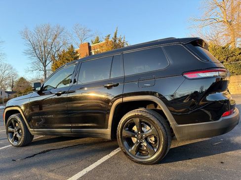 Used 2021 Jeep Grand Cherokee L Laredo image 7