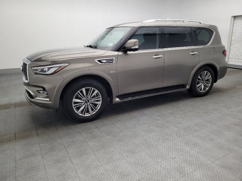 Used 2018 INFINITI QX80 Signature Edition w/ All Season Package image 2