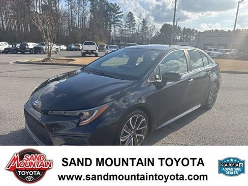 Used 2022 Toyota Corolla XSE image 7