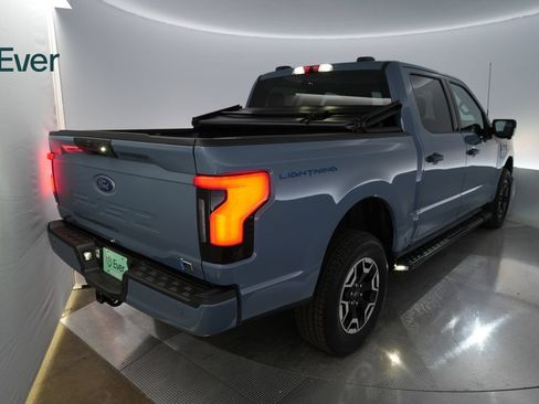 Used 2023 Ford F150 Lightning XLT AWD/4WD image 3
