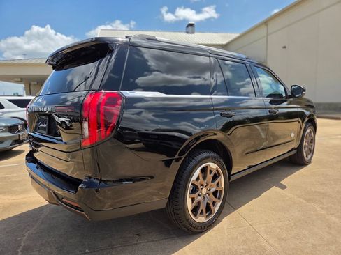 New 2027 Ford Expedition King Ranch RWD image 5